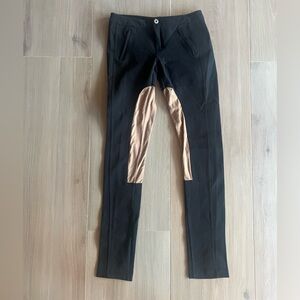 NEW HL Black Riding Legging